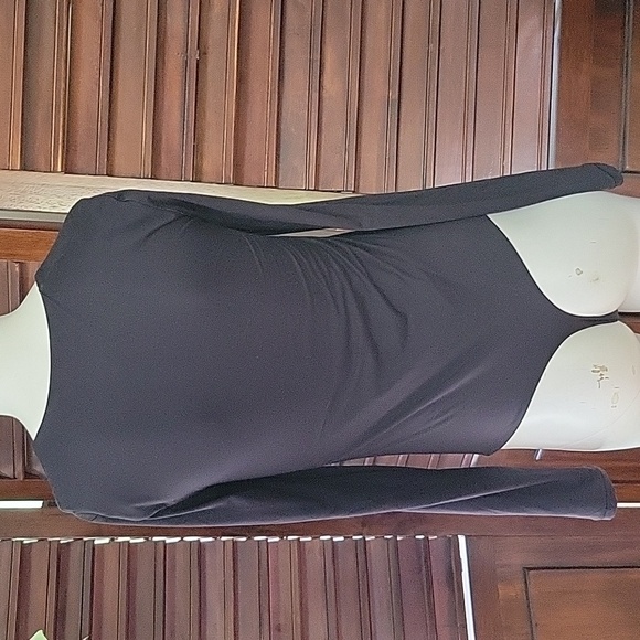 Aritzia Wilfred Black One Piece Bodysuit Long Sleeve Square Neck Medium - Picture 2 of 7
